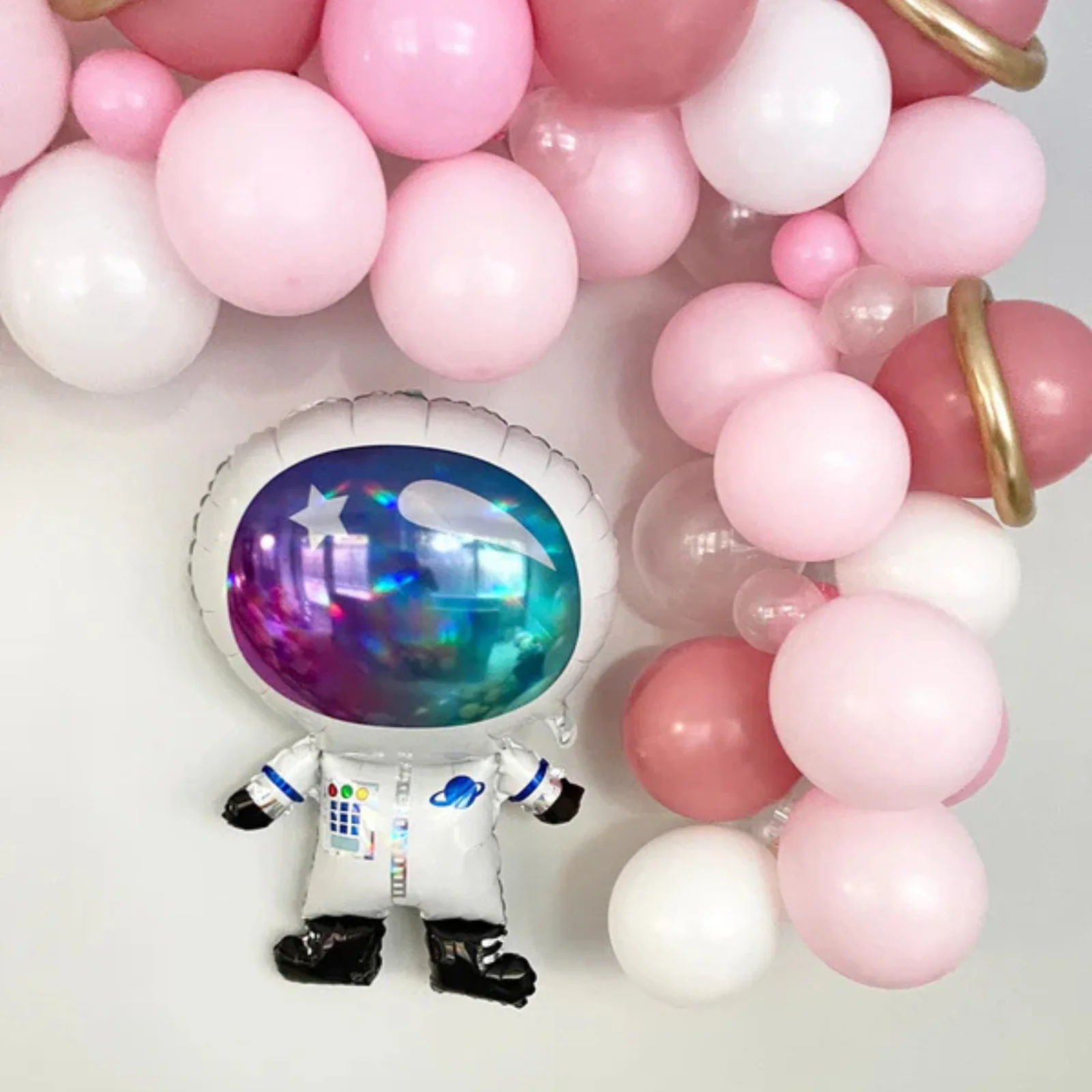 30" Astronaut Foil Balloon - Image 2