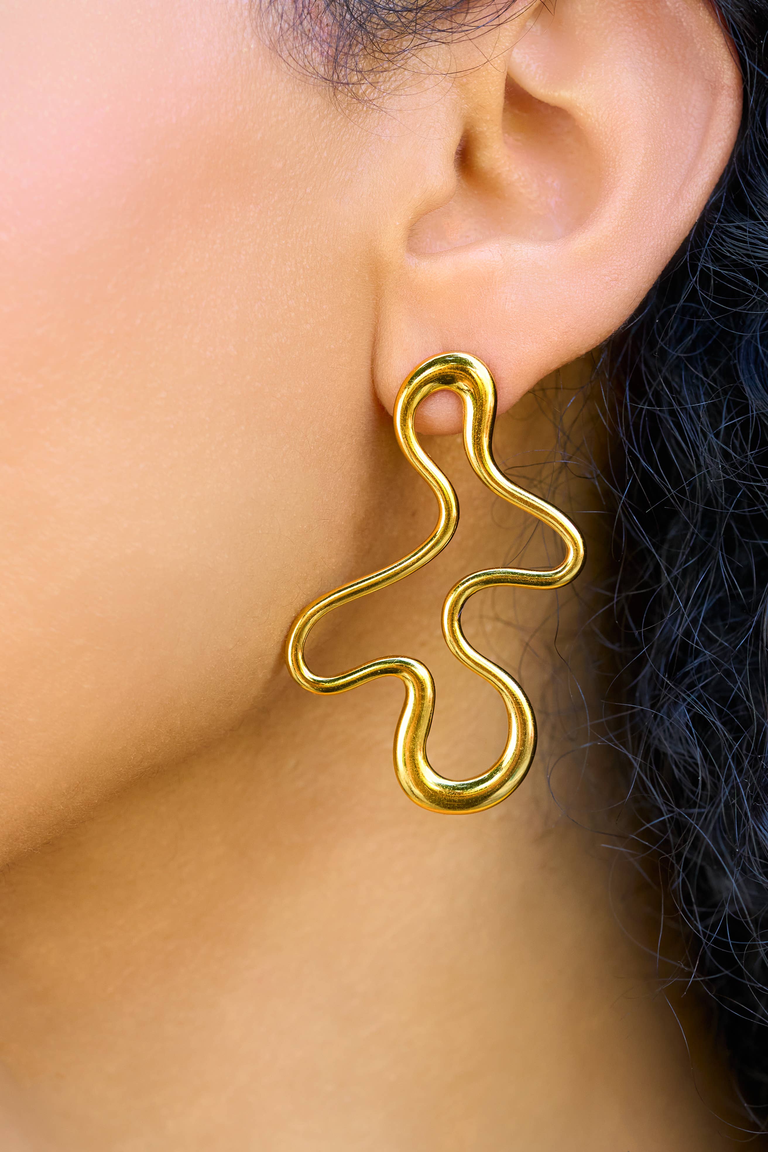 Amoeba Studs - 18K Gold Plated - Image 3