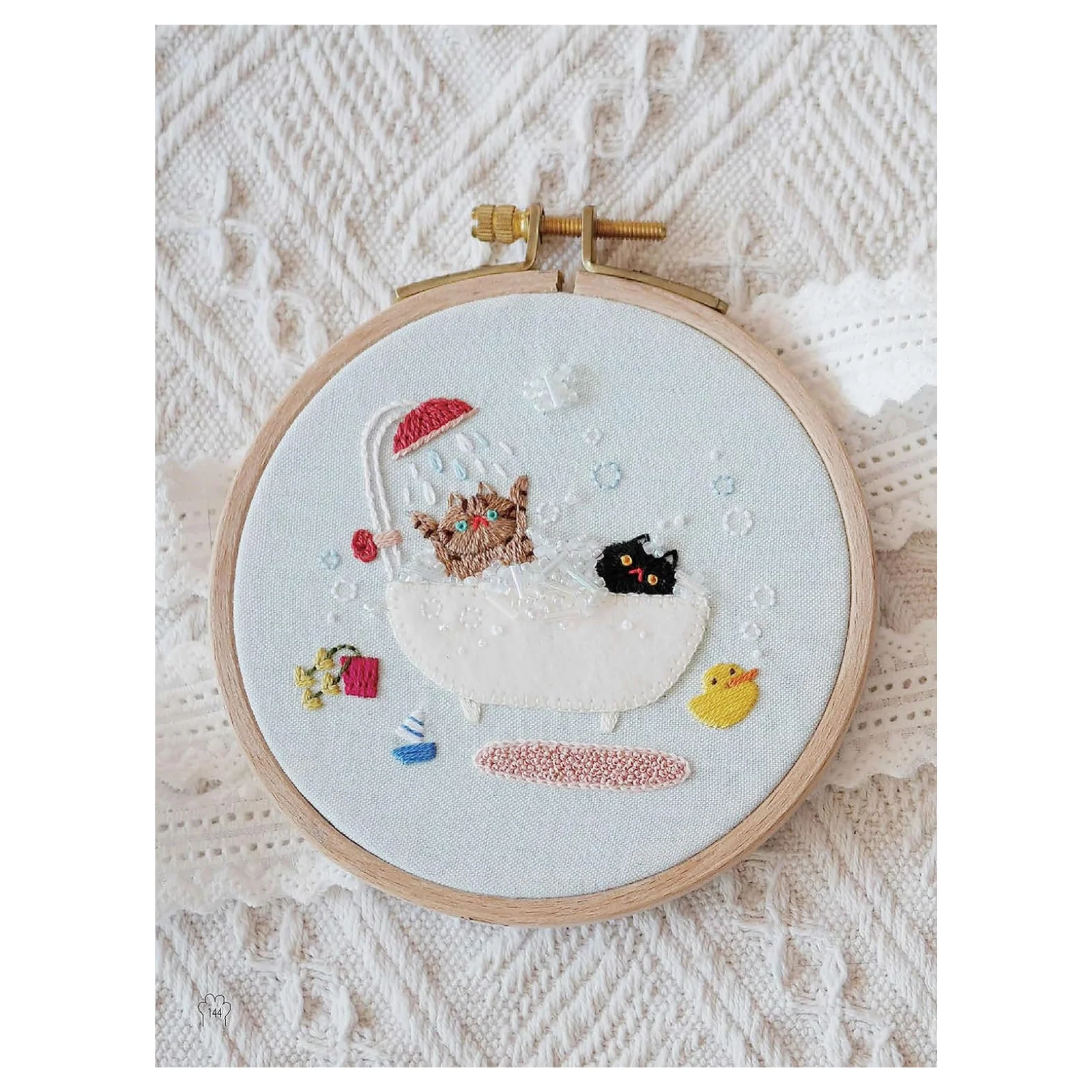 Cat Mania Embroidery: Zany and Fun Feline Motifs - Image 5