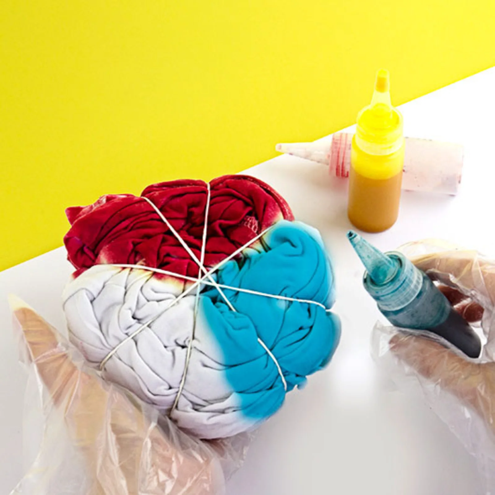 DIY Tie Dye Kit - Image 3