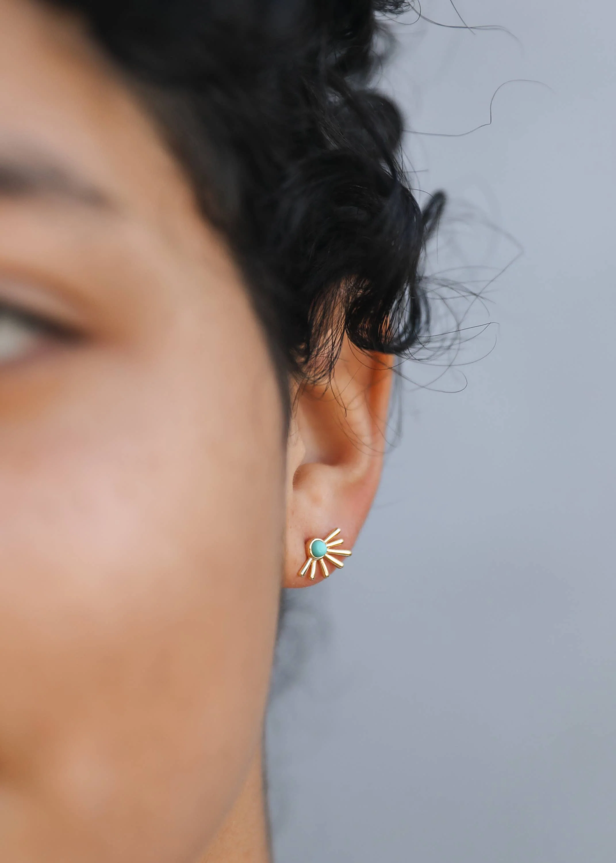 Sun Ray - Turquoise / Gold Earrings - Image 4